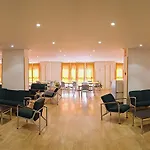 ホステル アルベルゲ イントゥルホーヴェン *