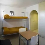 アルベルゲ イントゥルホーヴェン ホステル