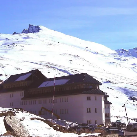 Inturjoven Hostel Sierra Nevada