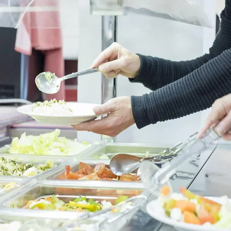 内华达山脉英特察分酒店 旅馆 *