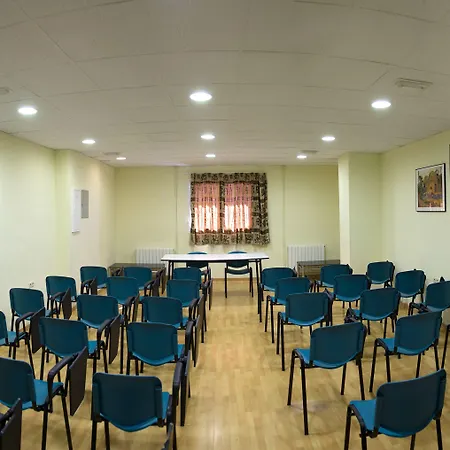 内华达山脉英特察分酒店 * 塞拉内华达