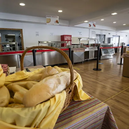 内华达山脉英特察分酒店 * 塞拉内华达