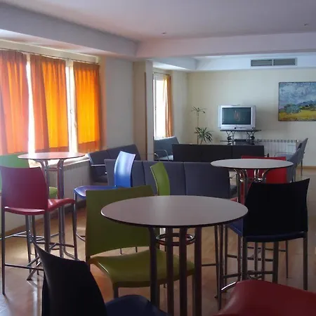 内华达山脉英特察分酒店 旅馆